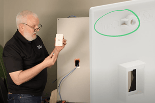 The Quick and Easy Way to Install a Wall Plate