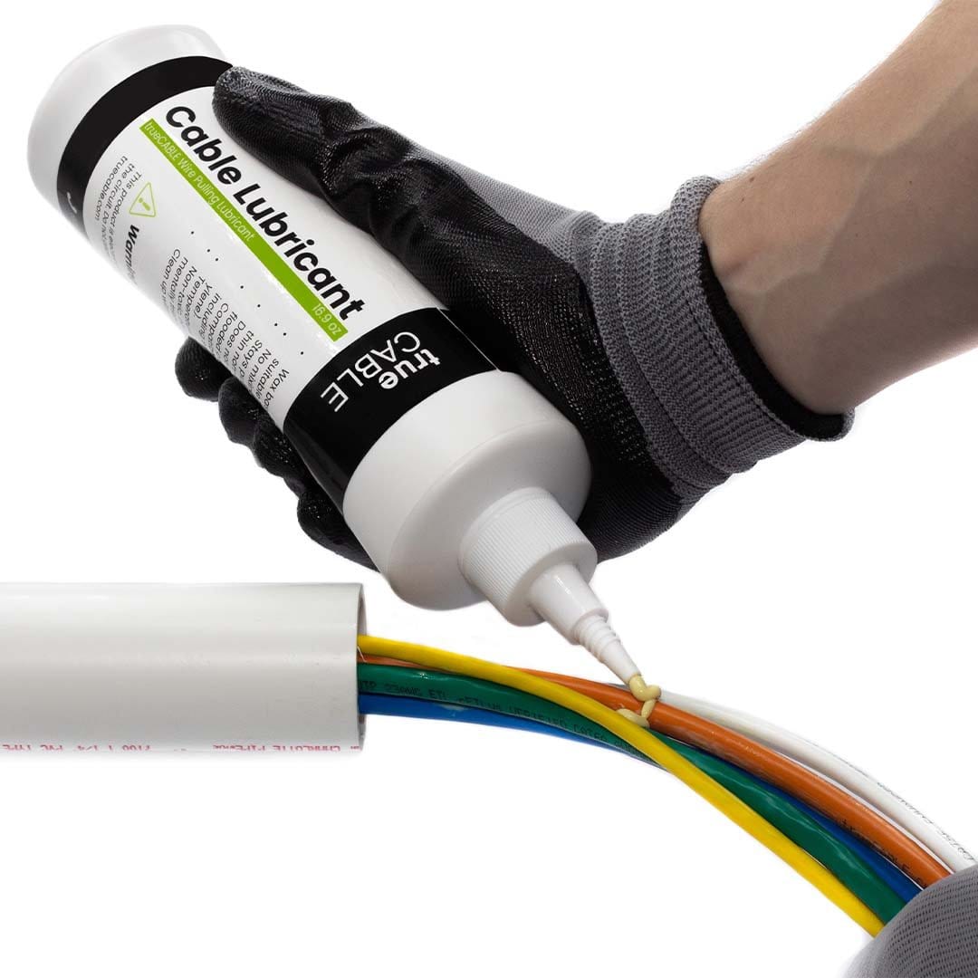 Synthetic Wax Wire and Cable Pulling Lubricant applying to cable